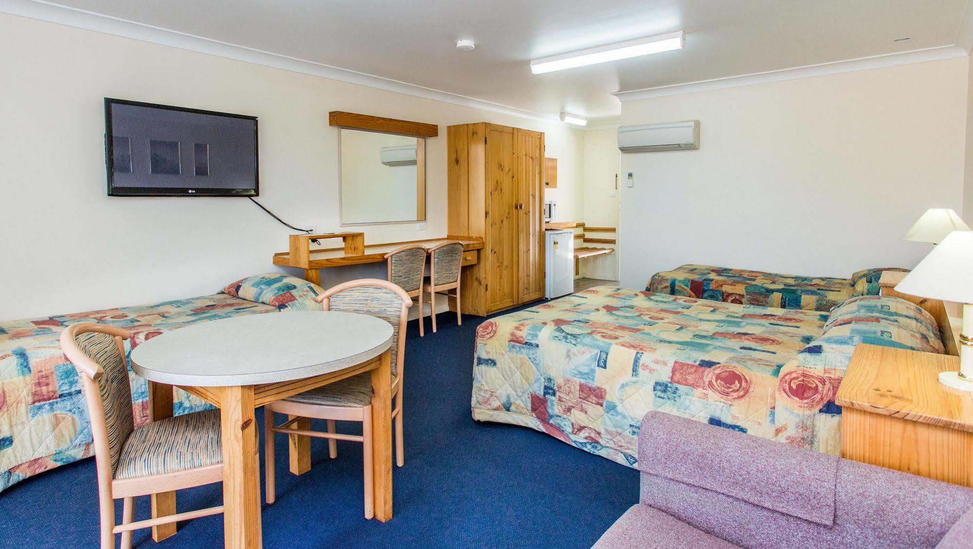 Econo Lodge Alabaster Cowra Exteriör bild
